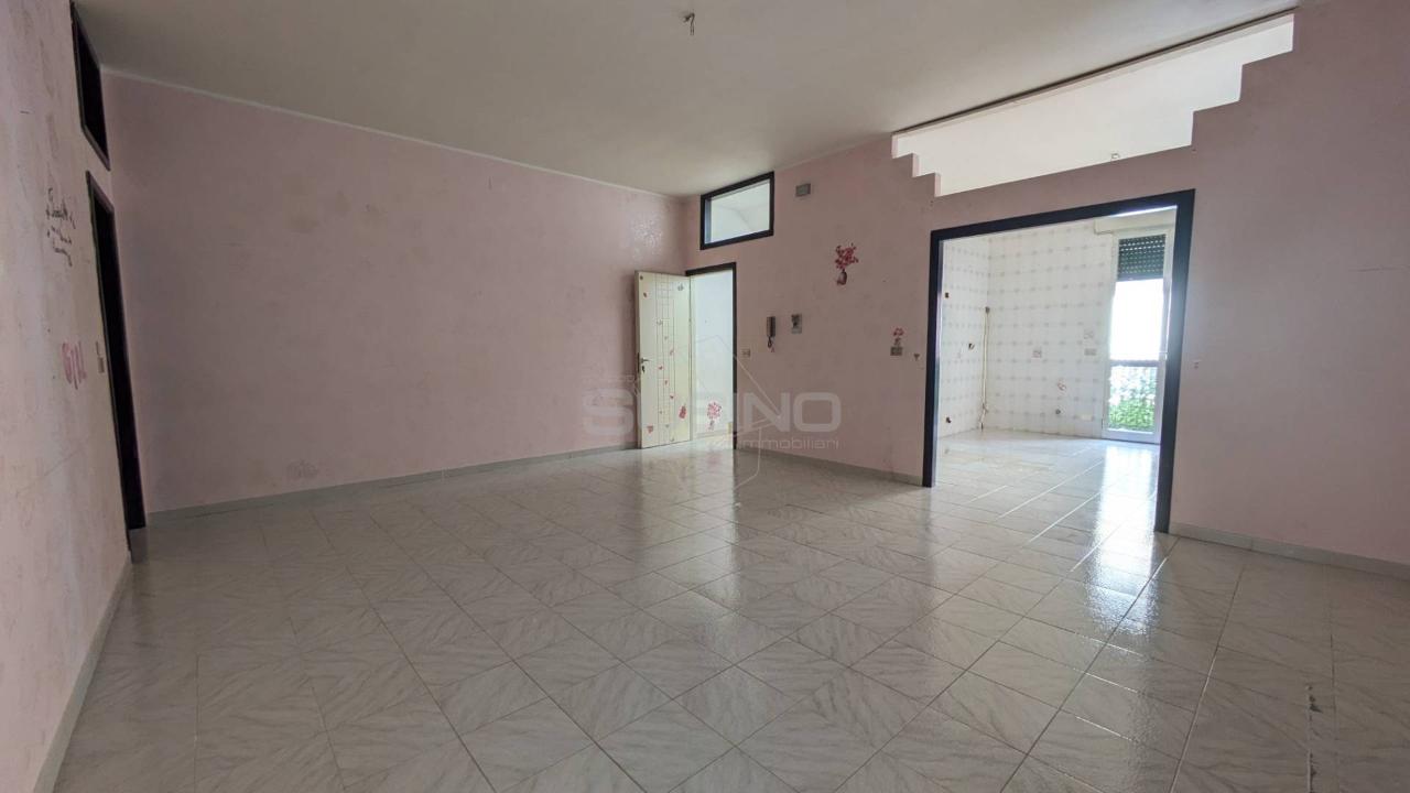 appartamento in vendita a Floridia