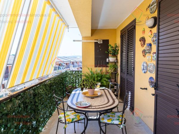 appartamento in vendita a Floridia