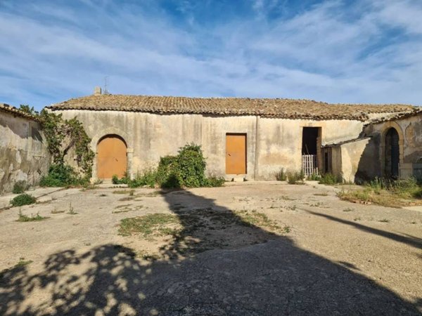 terreno agricolo in vendita a Floridia