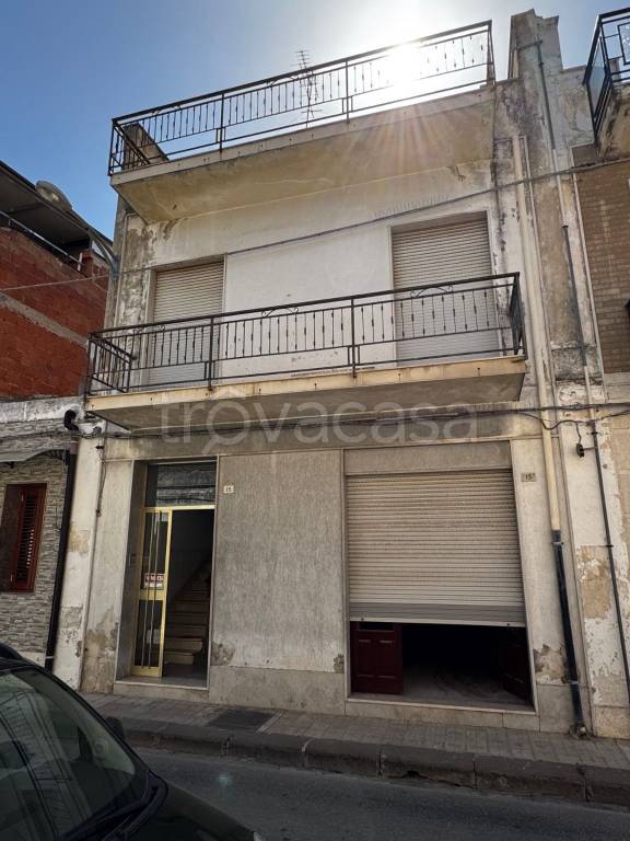 appartamento in vendita a Floridia