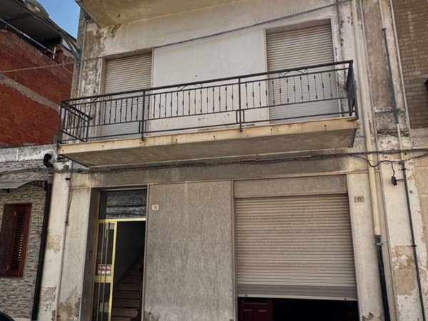 casa indipendente in vendita a Floridia