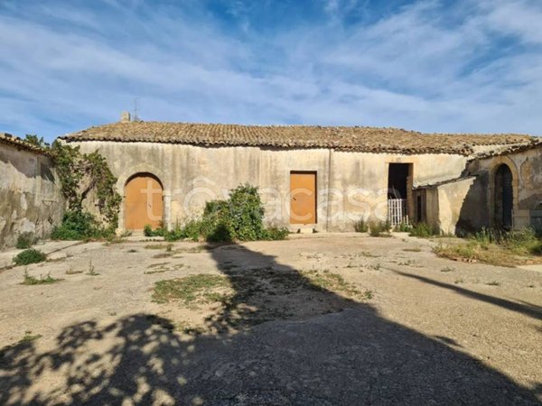 azienda agricola in vendita a Floridia