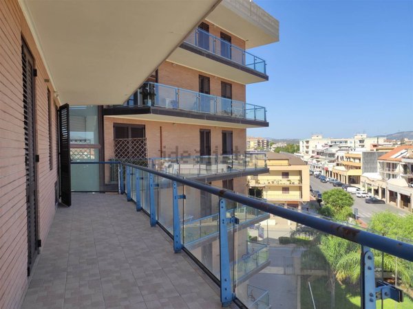 appartamento in vendita a Floridia