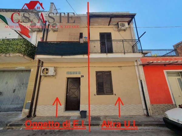 casa indipendente in vendita a Floridia