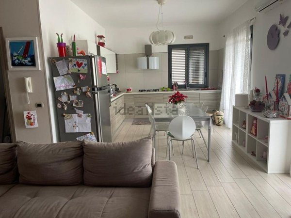 appartamento in vendita a Floridia