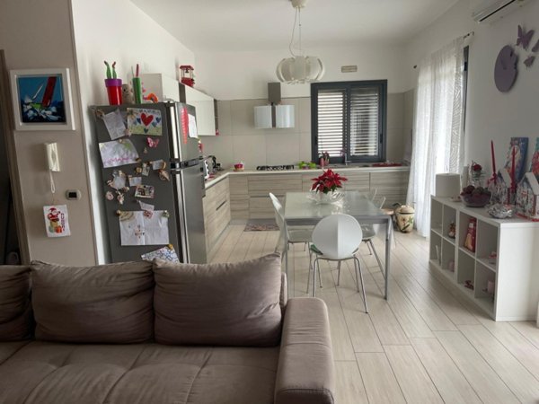 appartamento in vendita a Floridia