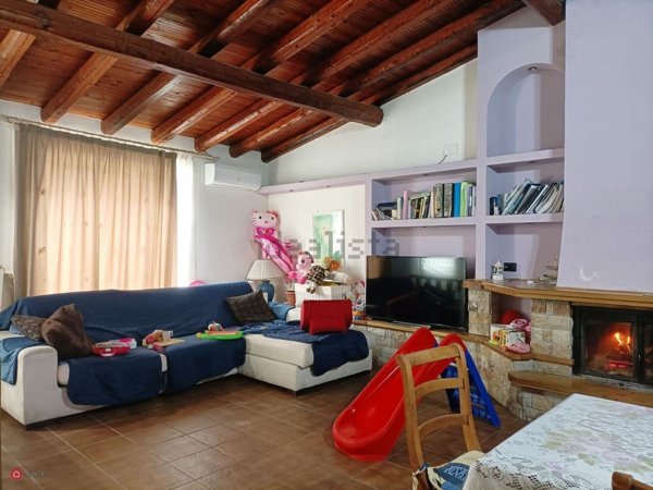 casa indipendente in vendita a Floridia