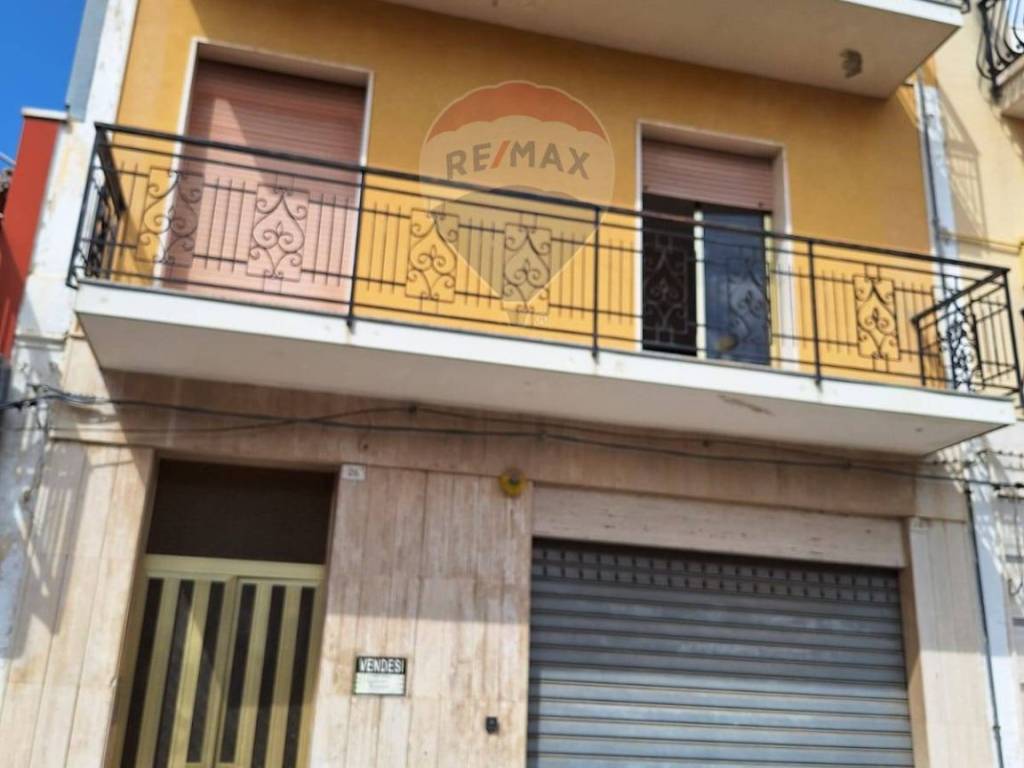 casa indipendente in vendita a Floridia