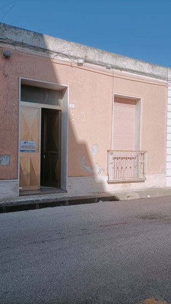 casa indipendente in vendita a Floridia
