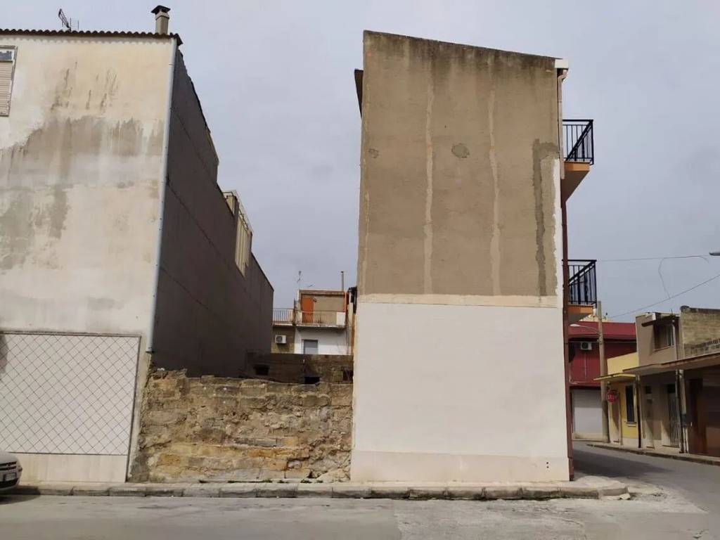 casa indipendente in vendita a Floridia