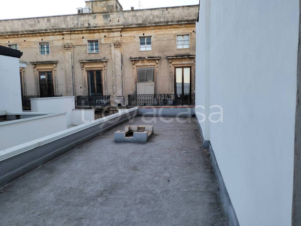 casa indipendente in vendita a Floridia