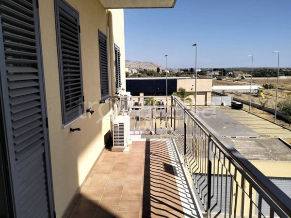 appartamento in vendita a Floridia