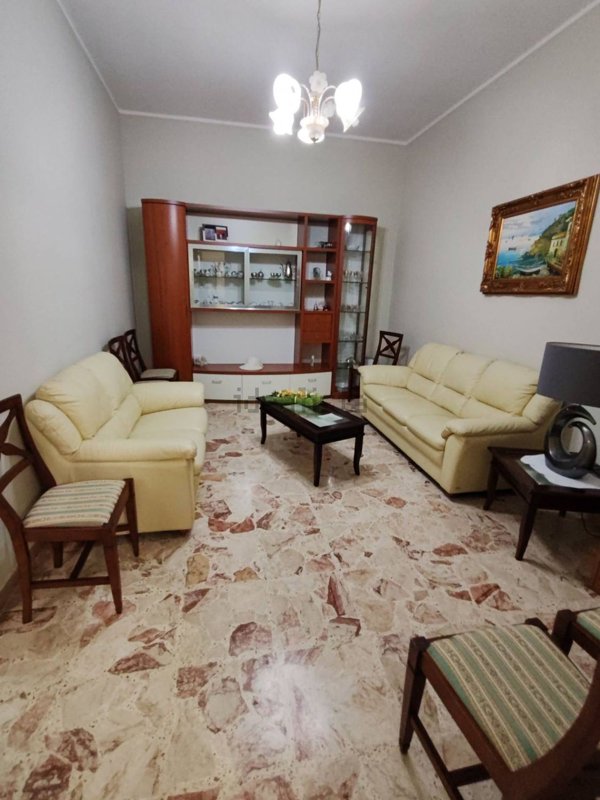 casa indipendente in vendita a Floridia