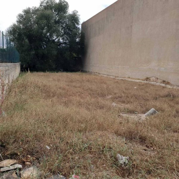 terreno edificabile in vendita a Floridia