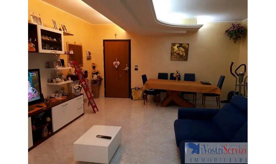 appartamento in vendita a Floridia