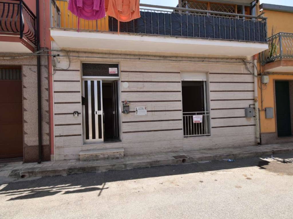 appartamento in vendita a Floridia