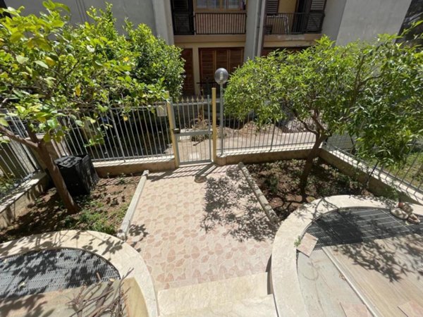 casa indipendente in vendita a Floridia