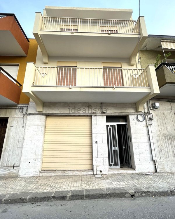 appartamento in vendita a Floridia