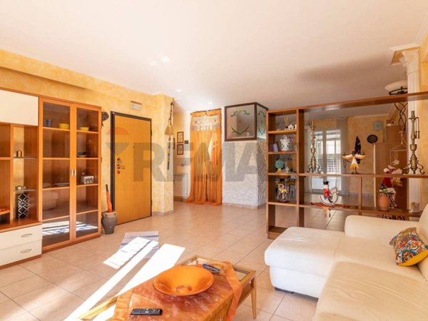 appartamento in vendita a Floridia