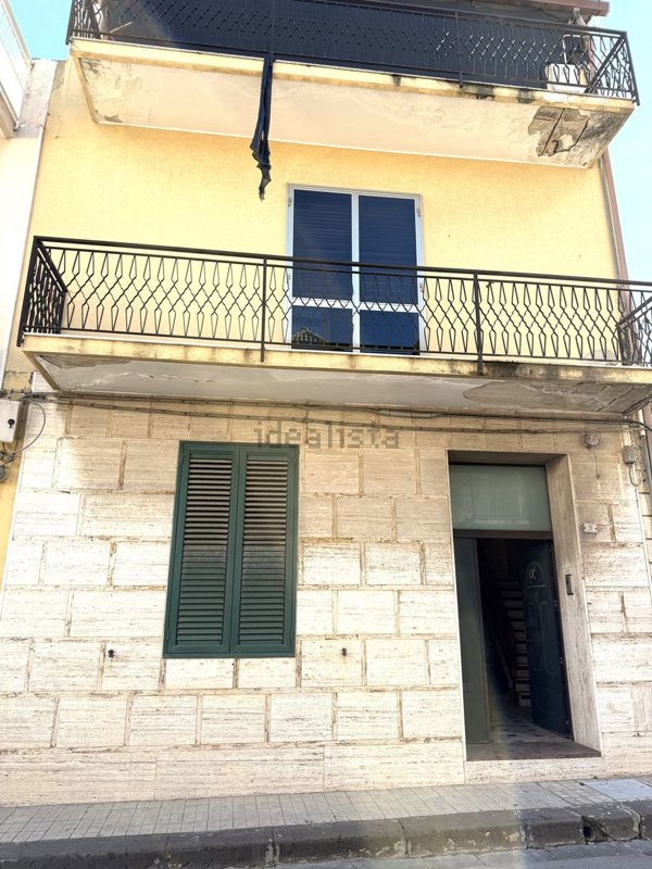 casa indipendente in vendita a Floridia