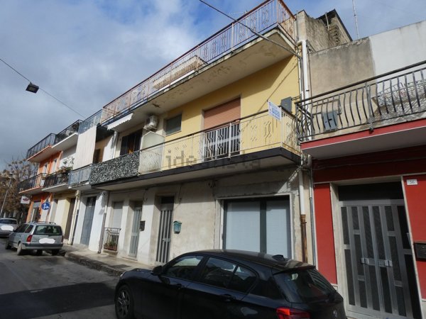 appartamento in vendita a Floridia