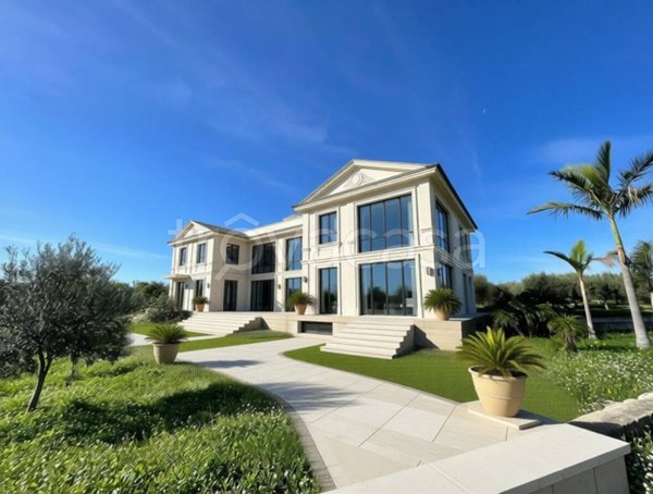 casa indipendente in vendita a Floridia