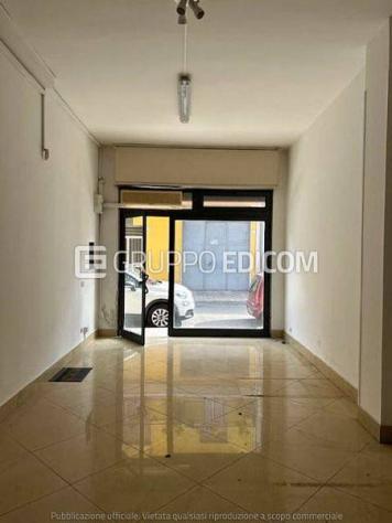 negozio in vendita a Floridia