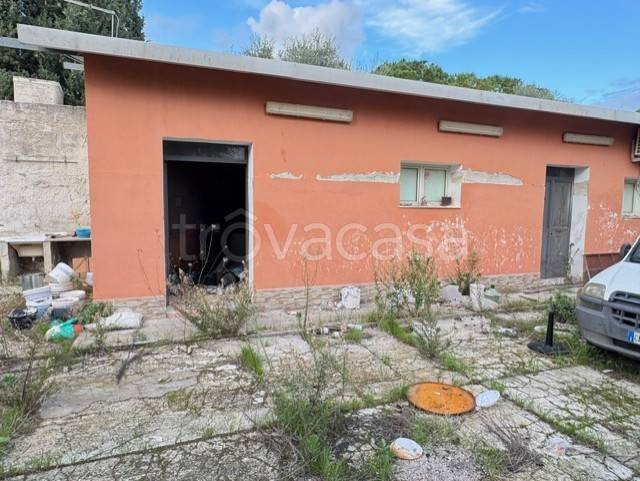 casa indipendente in vendita a Floridia