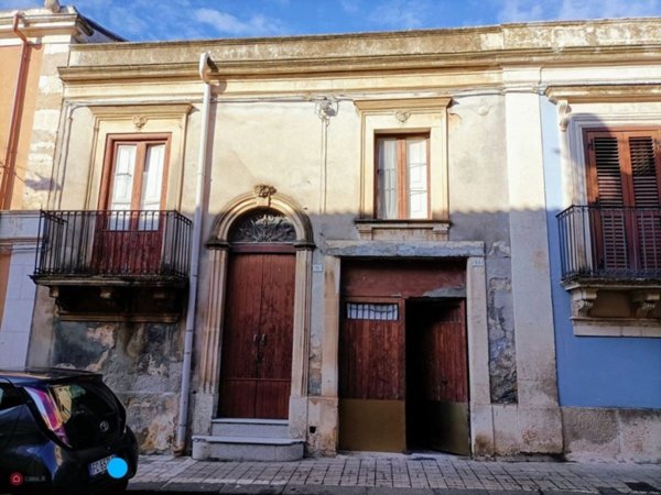 casa indipendente in vendita a Floridia