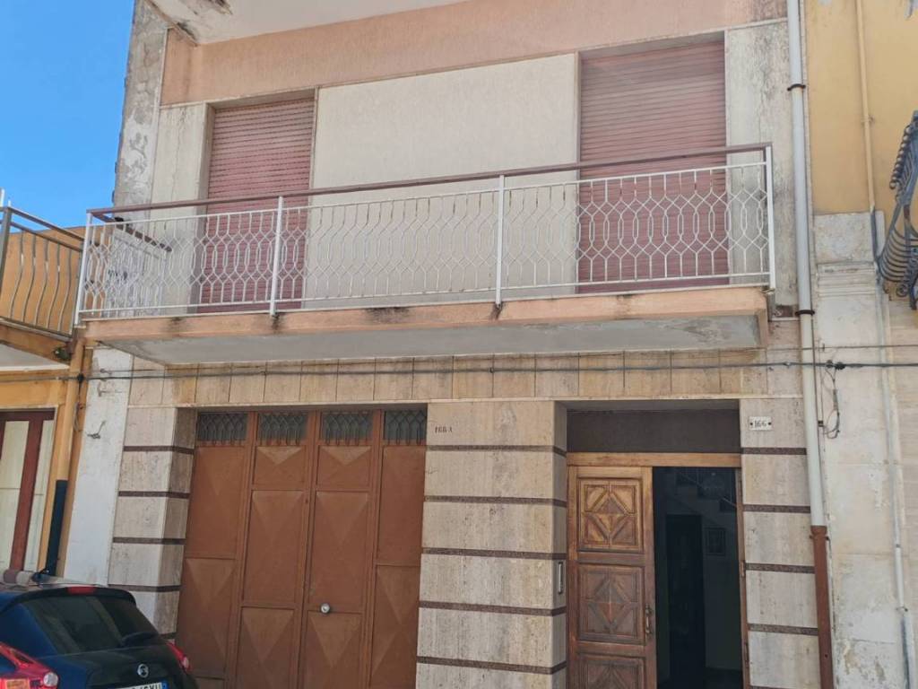 casa indipendente in vendita a Floridia
