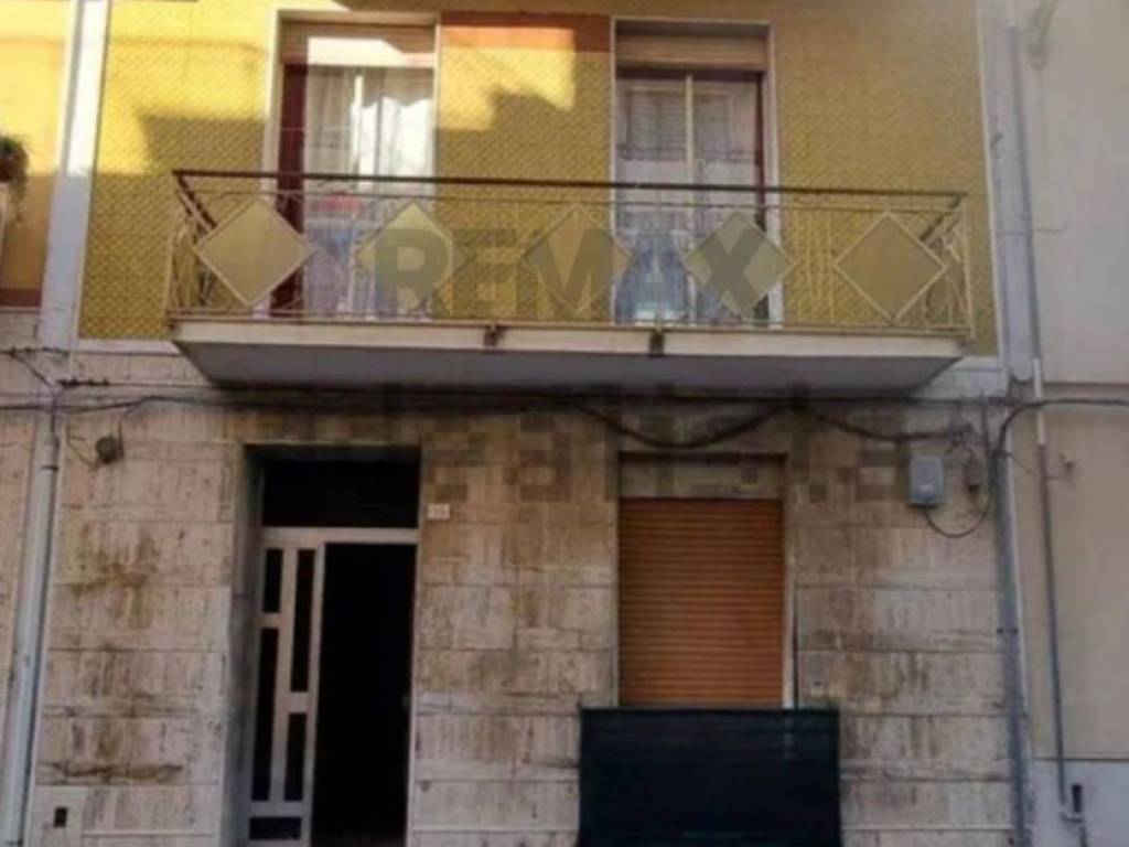 casa semindipendente in vendita a Floridia