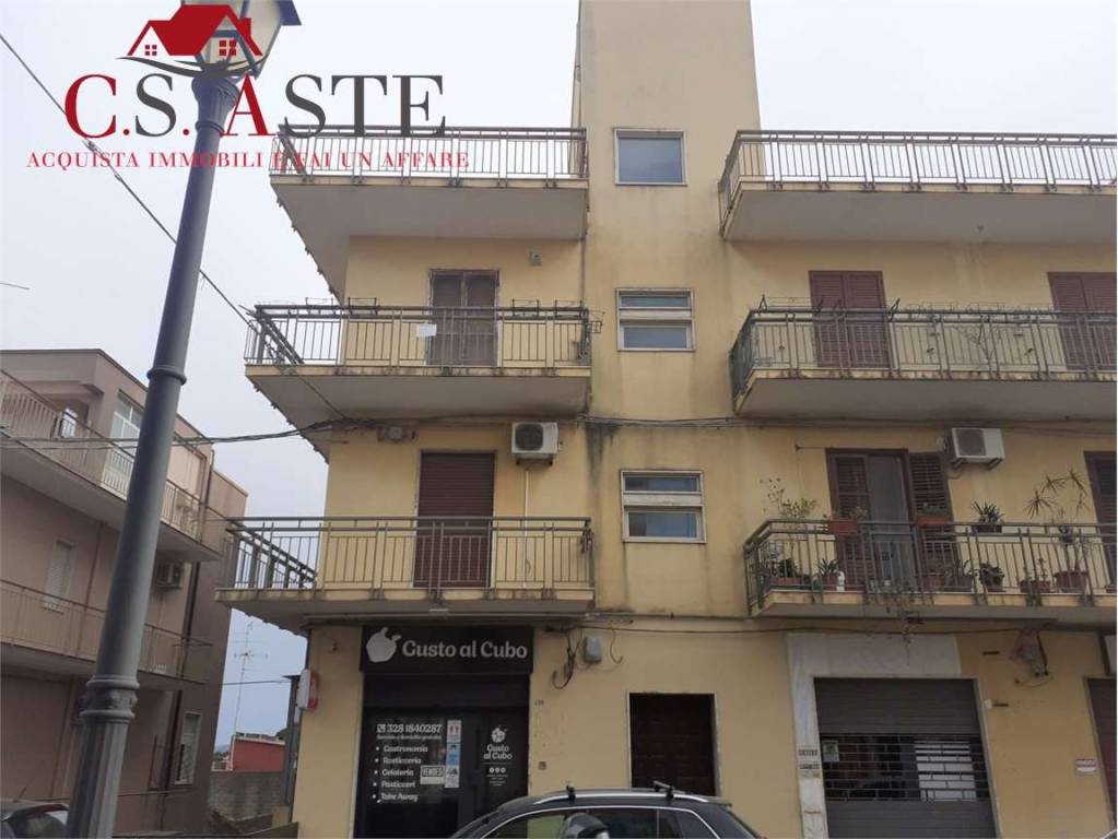 appartamento in vendita a Floridia