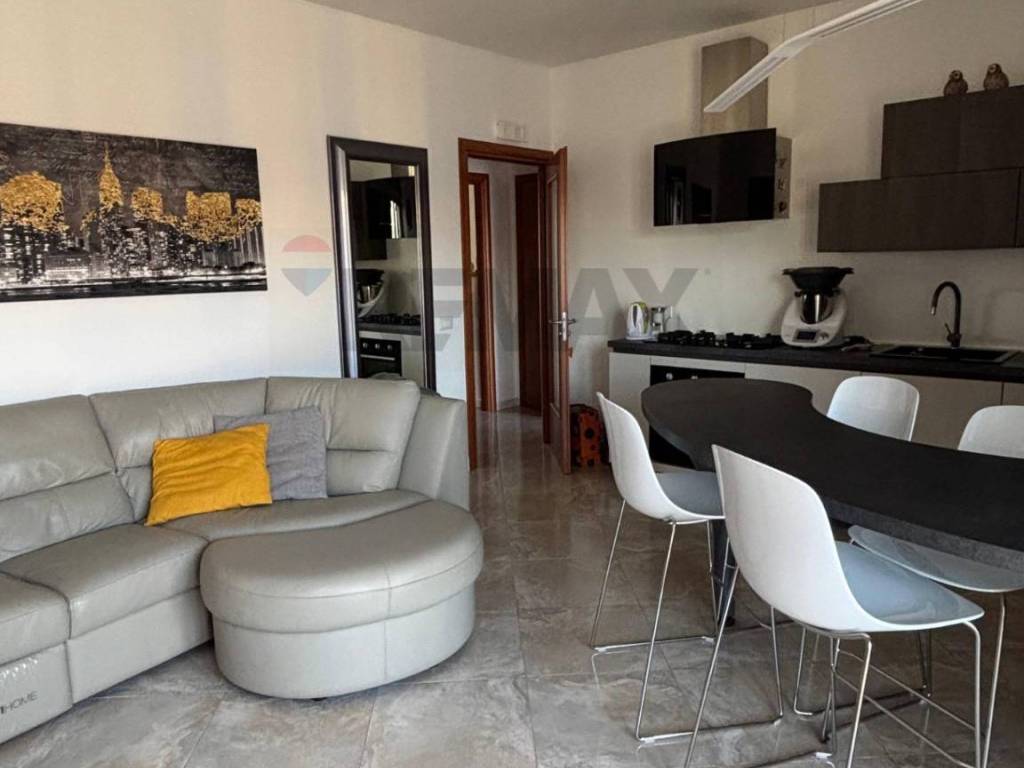 appartamento in vendita a Floridia