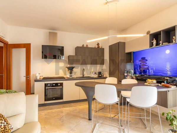 appartamento in vendita a Floridia