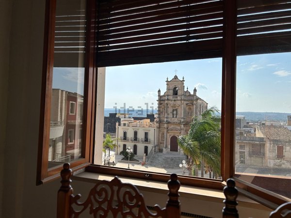 appartamento in vendita a Floridia