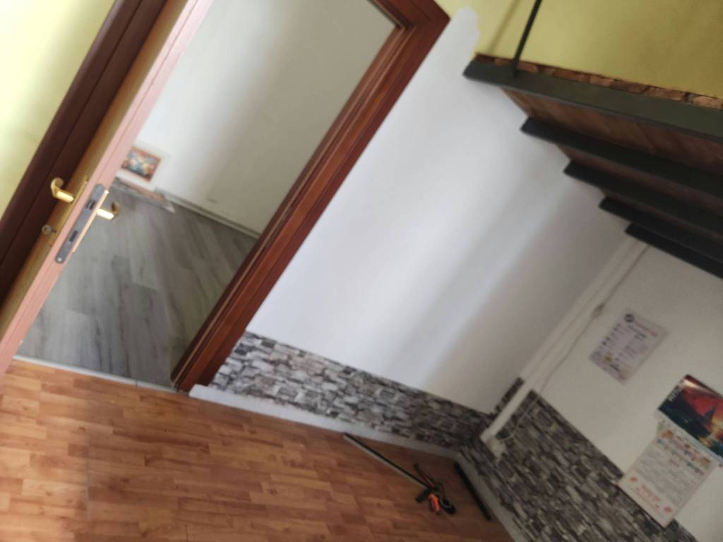 negozio in vendita a Floridia