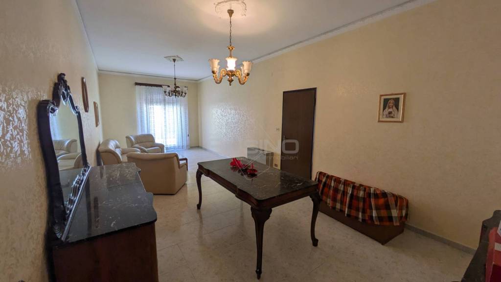 appartamento in vendita a Floridia