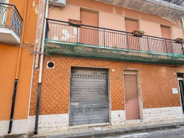 casa indipendente in vendita a Floridia