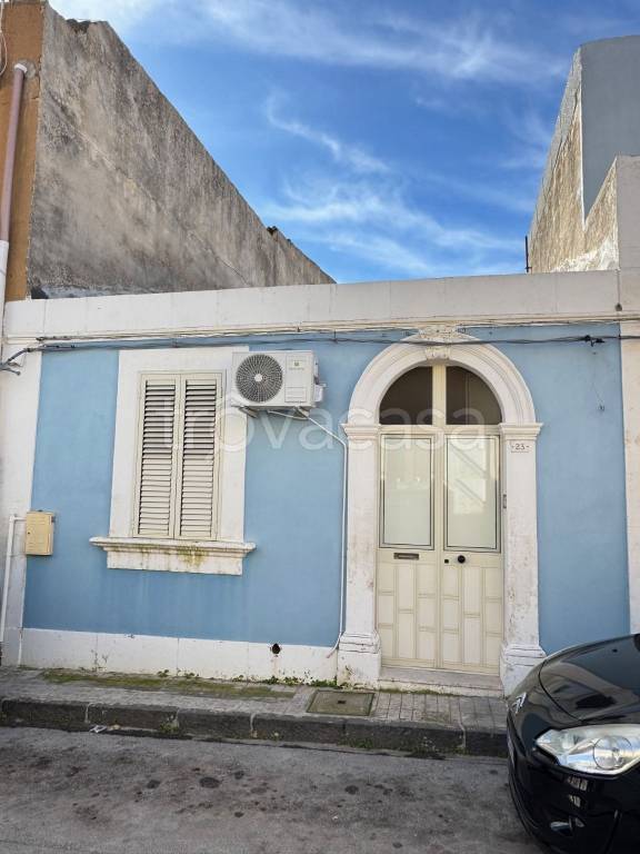 casa indipendente in vendita a Floridia