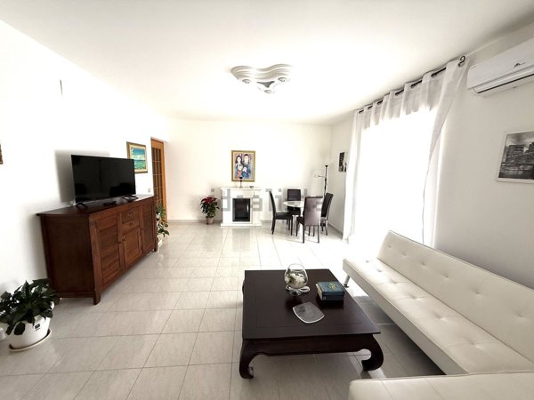 appartamento in vendita a Floridia