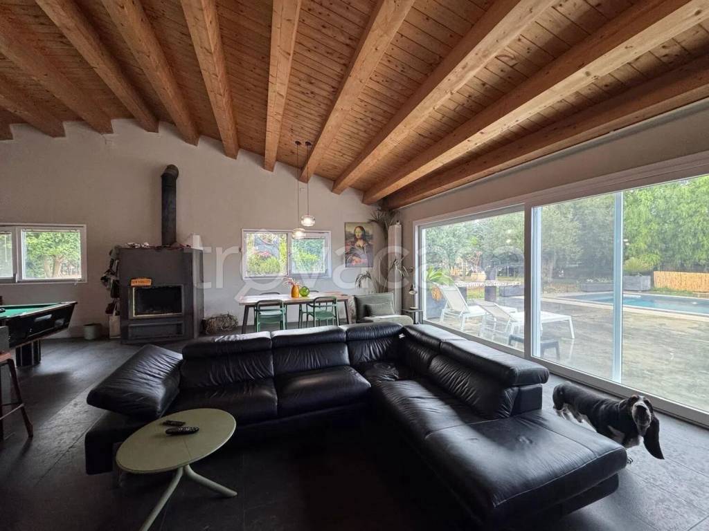 casa indipendente in vendita a Floridia