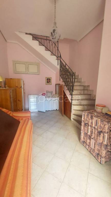 casa indipendente in vendita a Floridia