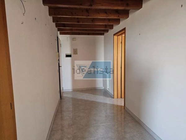 appartamento in vendita a Floridia