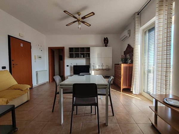 appartamento in vendita a Floridia