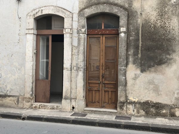 appartamento in vendita a Floridia