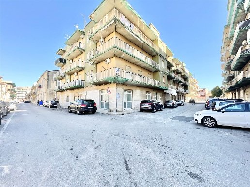 appartamento in vendita a Floridia
