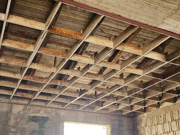 casa indipendente in vendita a Floridia