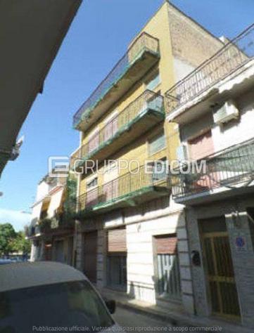 negozio in vendita a Floridia