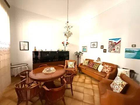 casa indipendente in vendita a Floridia