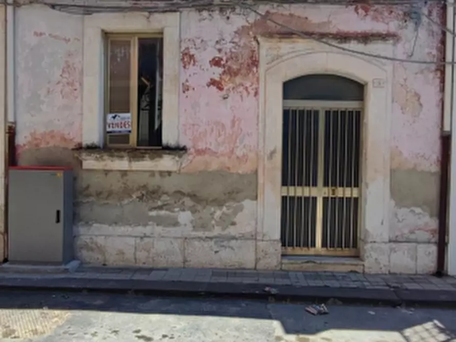 casa indipendente in vendita a Floridia